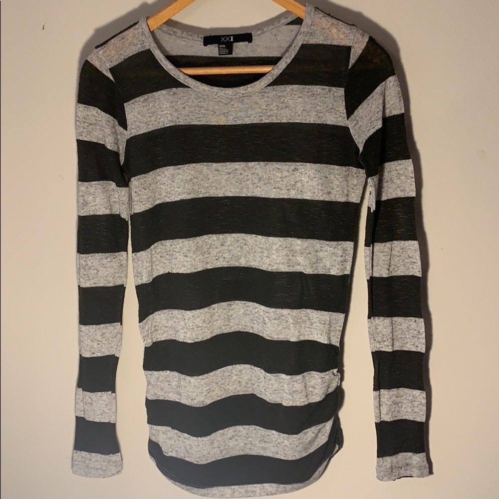 Forever 21 light sweater